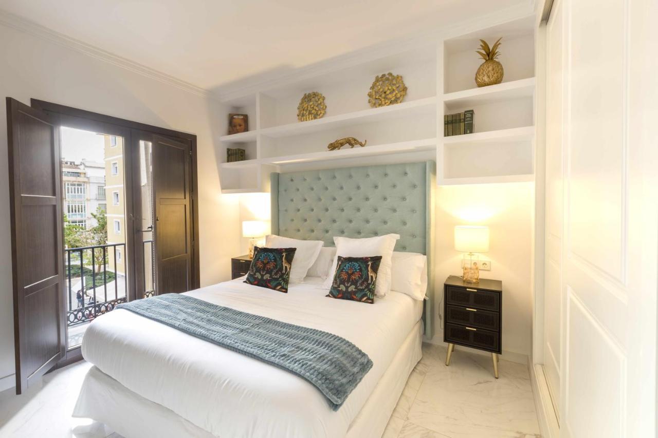 The Clock House Luxury Urban Suites Málaga Rom bilde