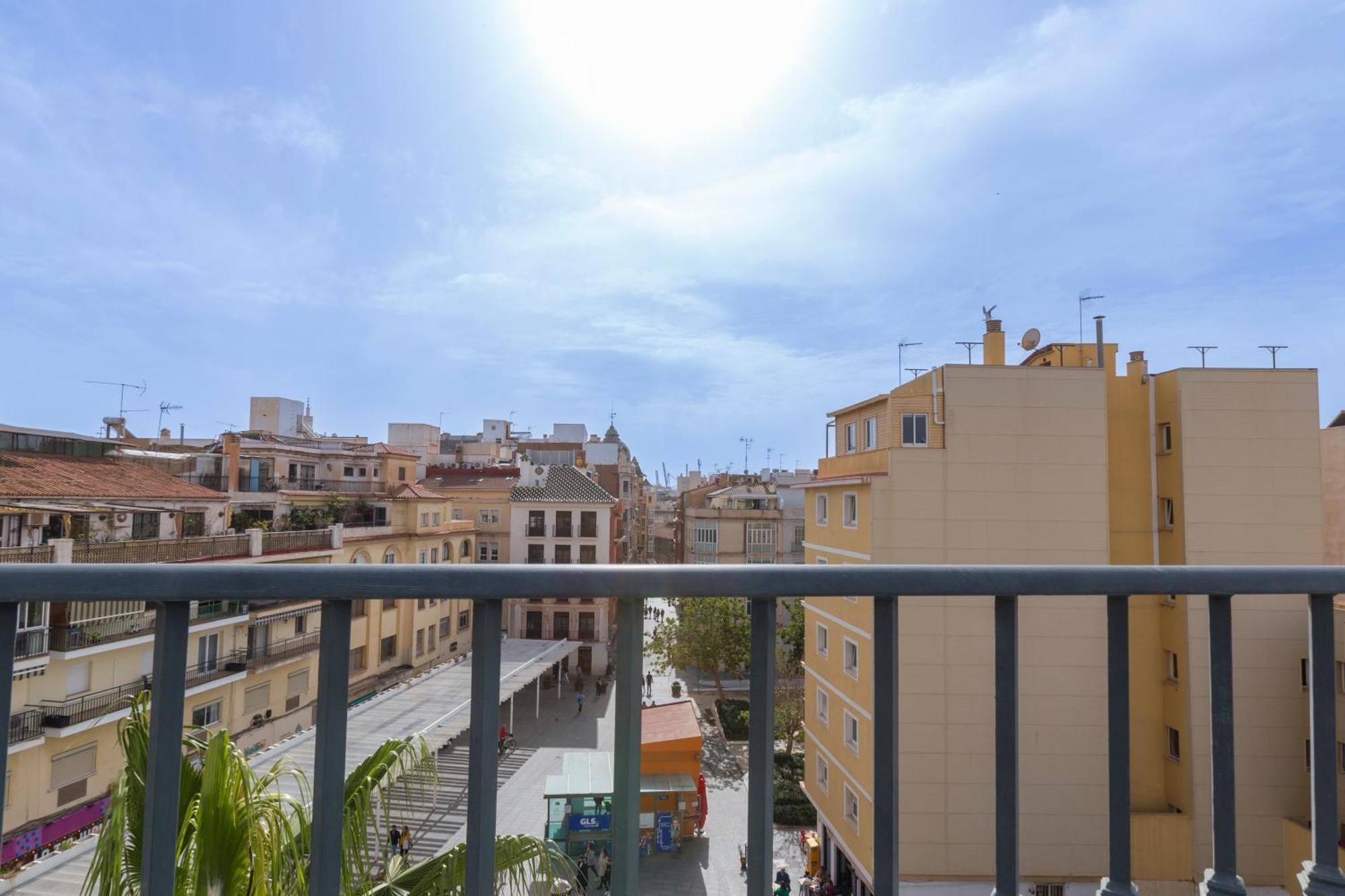 The Clock House Luxury Urban Suites Málaga Eksteriør bilde
